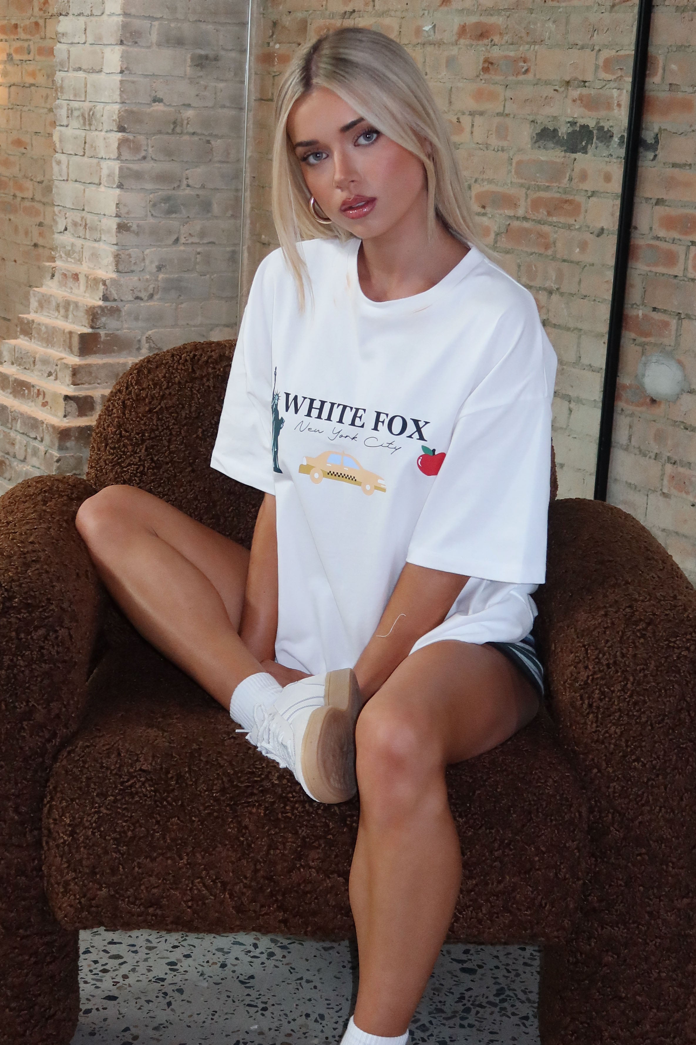 Feeling My Energy Oversized Tee White