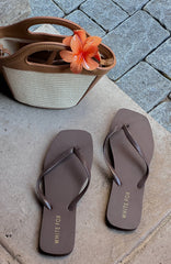 Josie Thong Sandals Chocolate